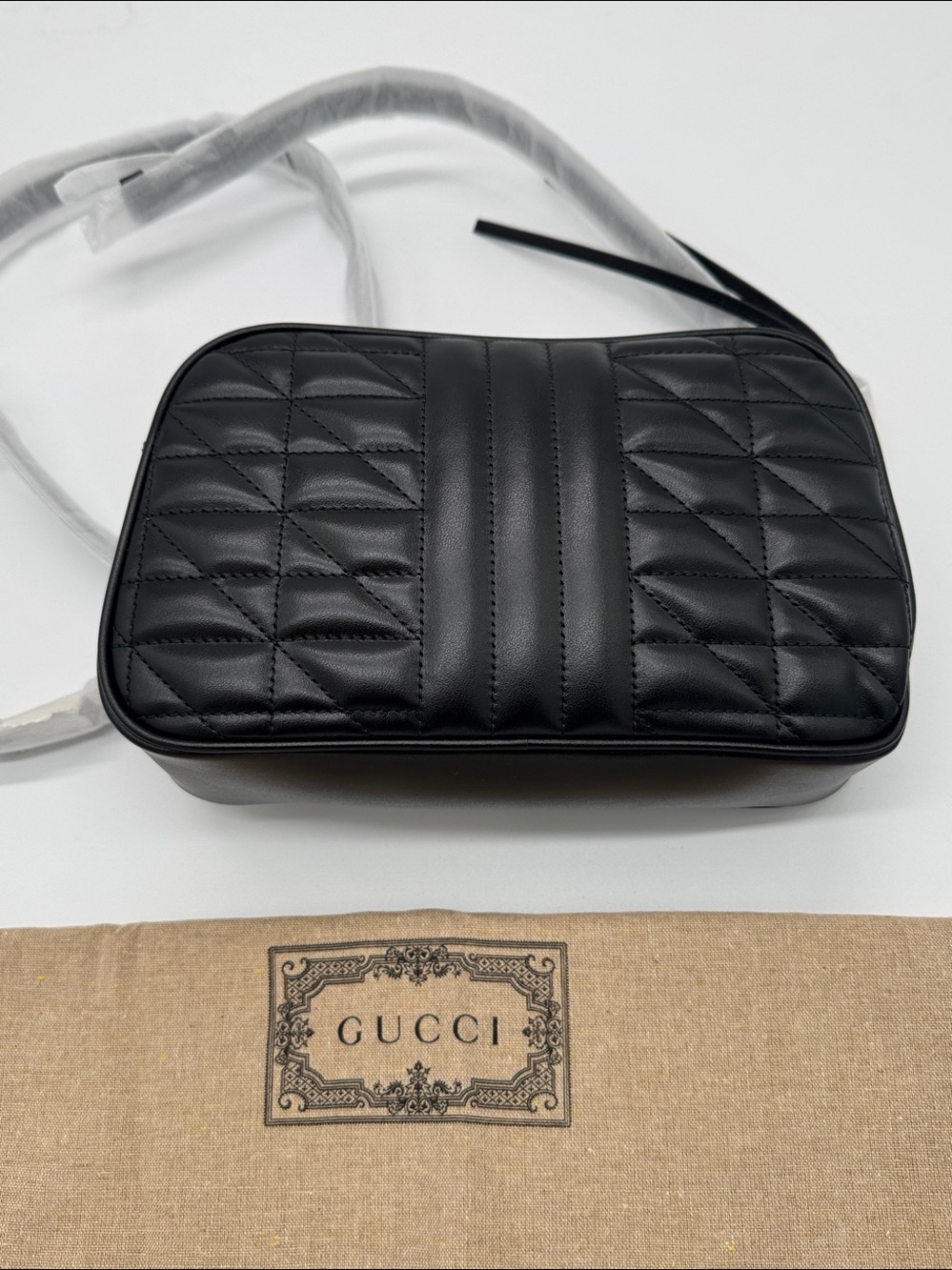 GG Marmont Shoulder Bag Mixed Matelasse Leather Small Gunmetal Hardware - Picture 3 of 9